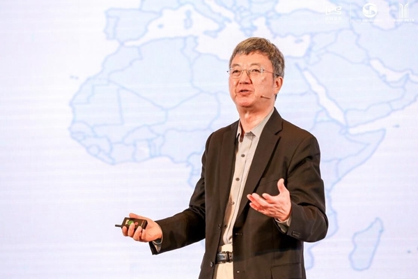 朱民談疫情對經(jīng)濟(jì)影響：企業(yè)需轉(zhuǎn)變思維應(yīng)對新常態(tài)