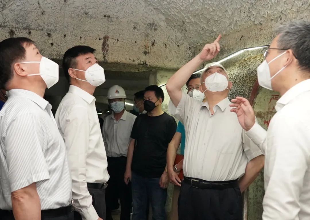 市民防辦統(tǒng)籌疫情防控與復(fù)工復(fù)產(chǎn)，扎實(shí)開(kāi)展大走訪大排查工作