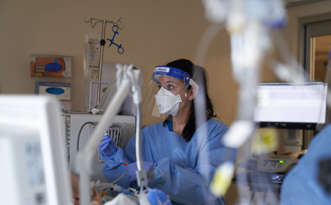 美國新冠疫情應(yīng)對不力：資金短缺致多項防疫舉措受影響