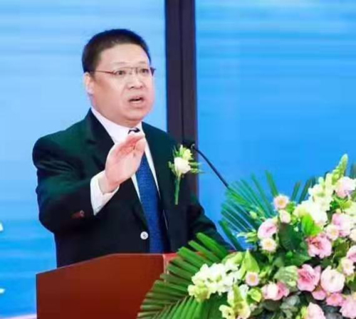 春節(jié)后人員流動(dòng)給疫情防控增壓，政府保障物資流通順暢