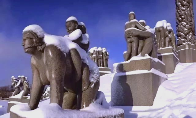 歷屆冬奧會(huì)舉辦城市大盤(pán)點(diǎn)：領(lǐng)略各舉辦地的冰雪榮耀與風(fēng)情