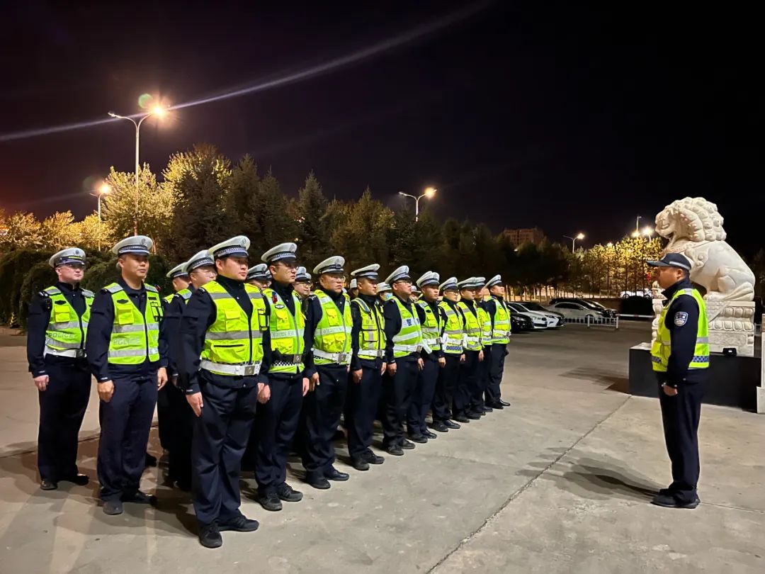 高新區(qū)公安筑牢秋冬道路交通安全防線，預(yù)防事故減少違章