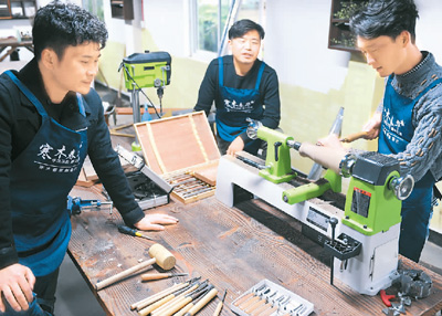 2018高校畢業(yè)生就業(yè)去向曝光！二線城市成新選擇？