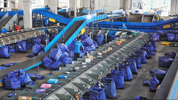 疫情下青浦區(qū)快遞物流行業(yè)筑牢防疫屏障，落實(shí)多項(xiàng)防控舉措